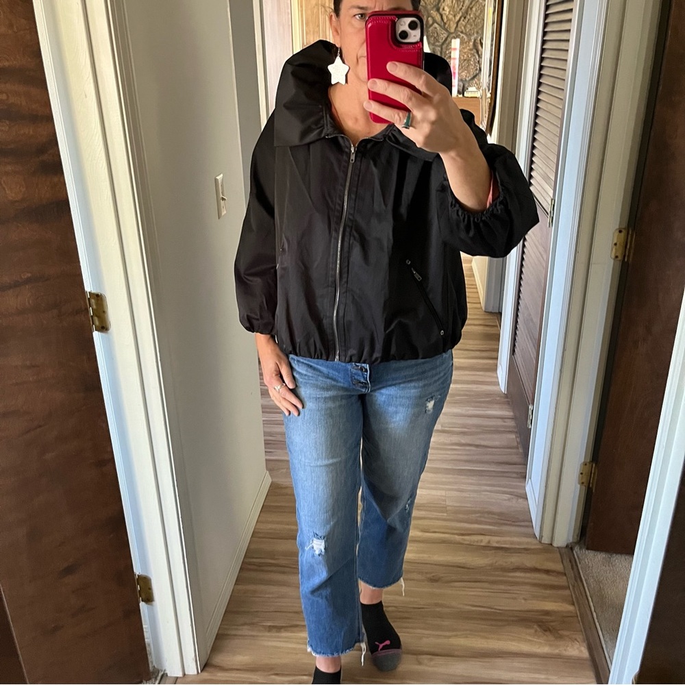 Duè Per Duè Black Short Lightweight jacket 3/4 sleeve Ruffled collar Large